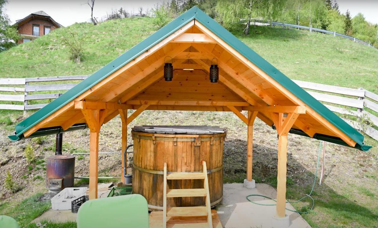 Glamping Hisice Orlic Hotel Muta Eksteriør billede